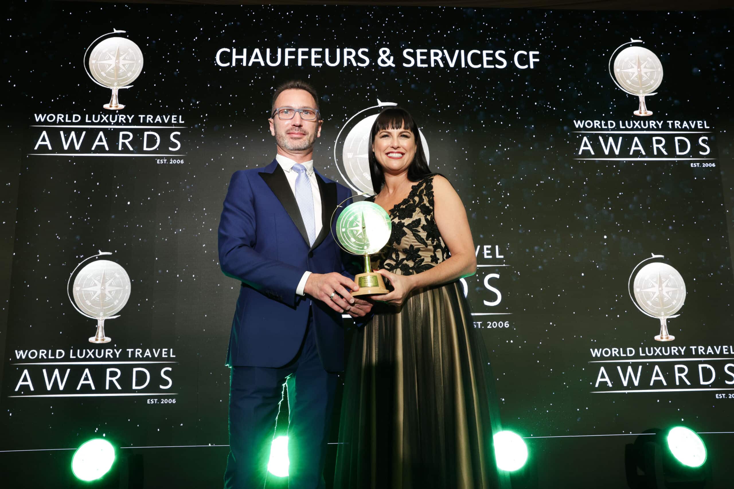 Nous célébrons notre victoire aux 2024 World Travel Luxury Awards de la meilleure compagnie de chauffeurs en Europe de l'Ouest