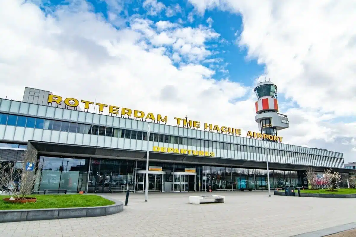 La hague 1200x801 1