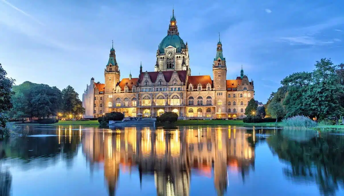 Think Germany Hannover CityHall 491546298 bbsferrari copy 1200x686 1