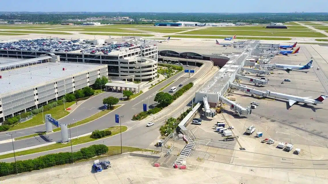 San Antonio International Airport SAT