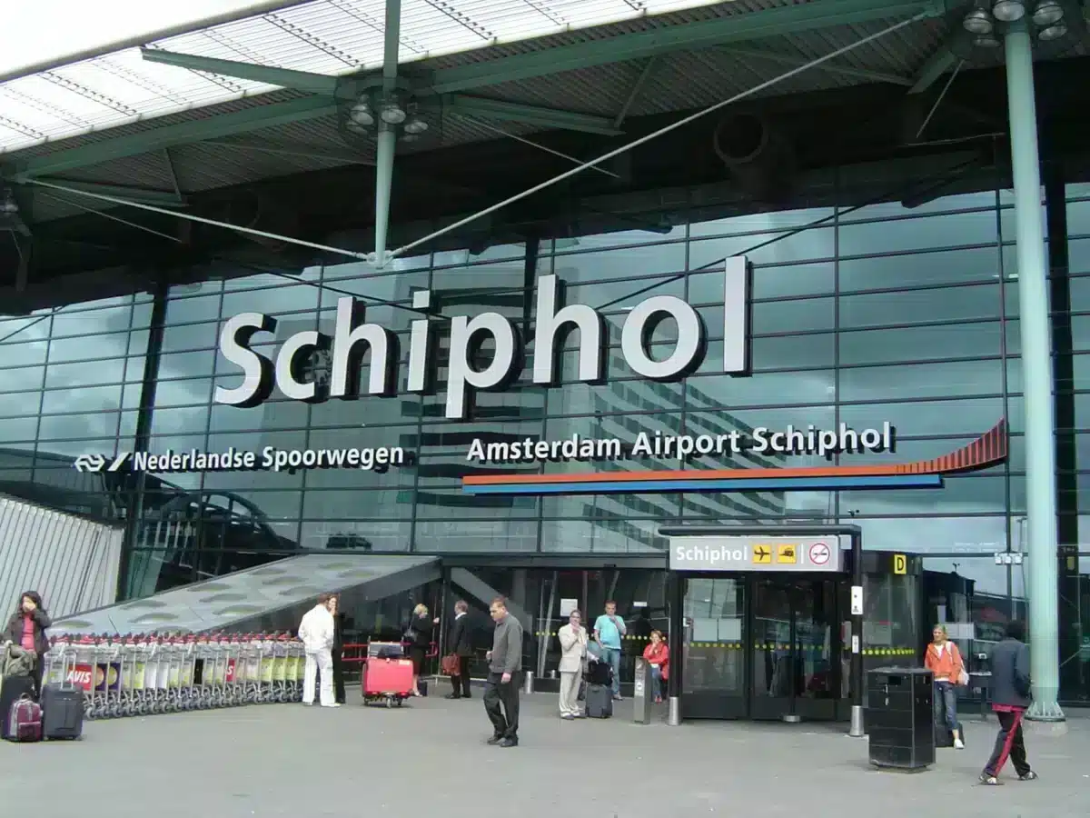 Amsterdam schiphol airport transfer