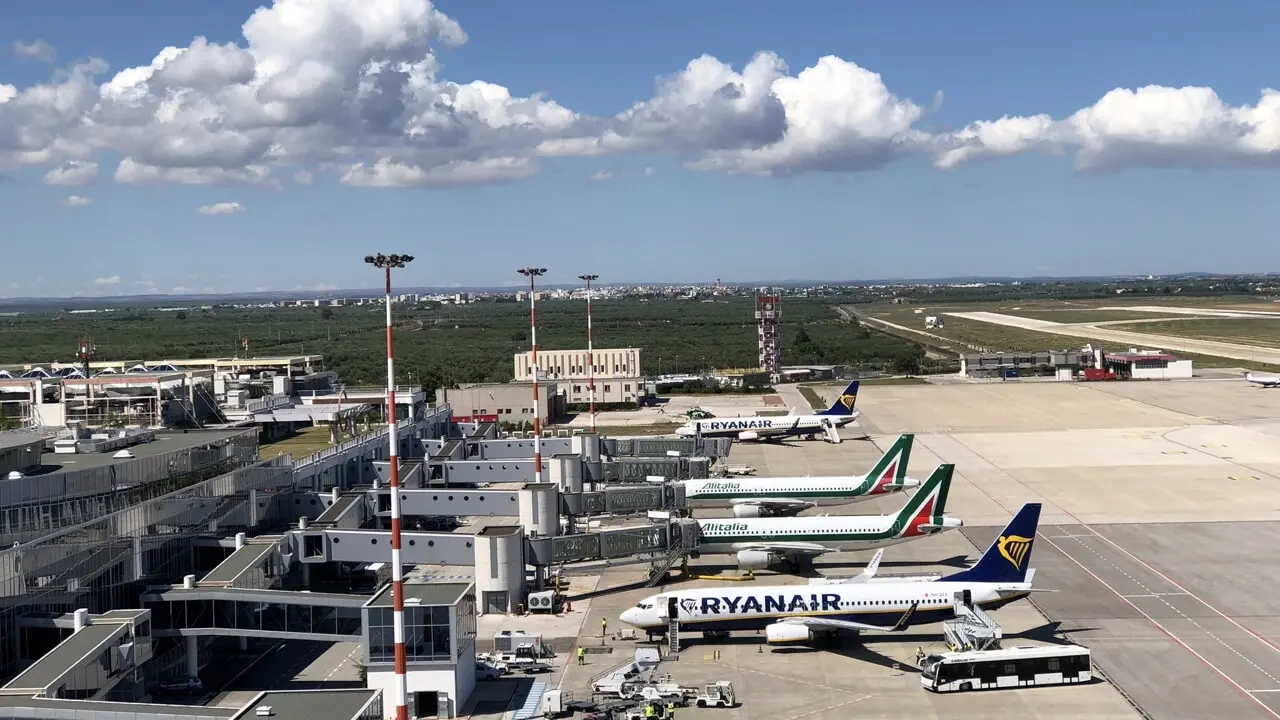 Bari airport transfer
