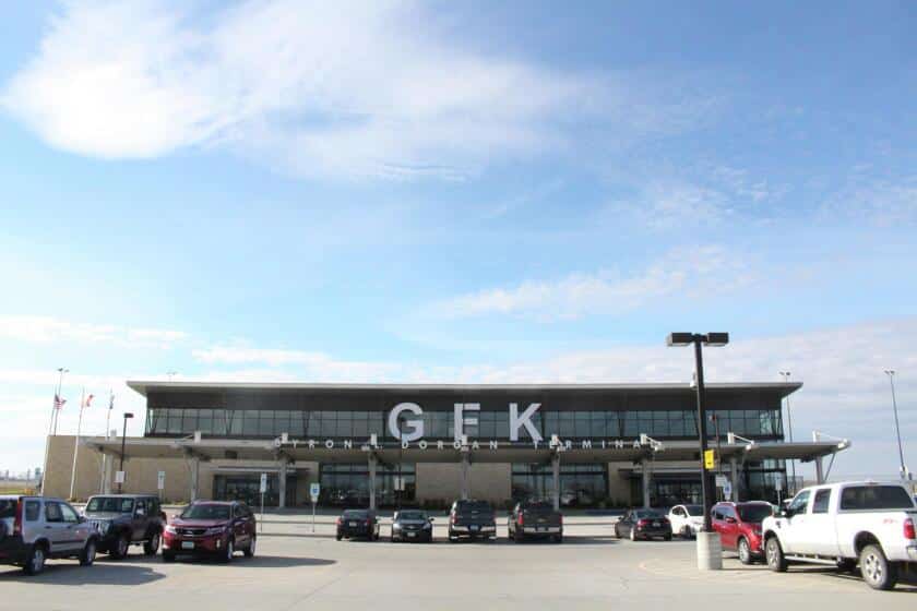 Grand Forks airport transfers