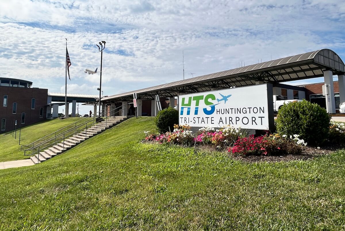 HTS airport transfer