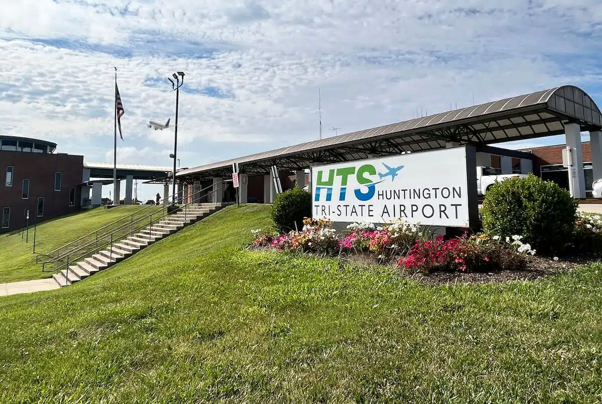 HTS airport transfer
