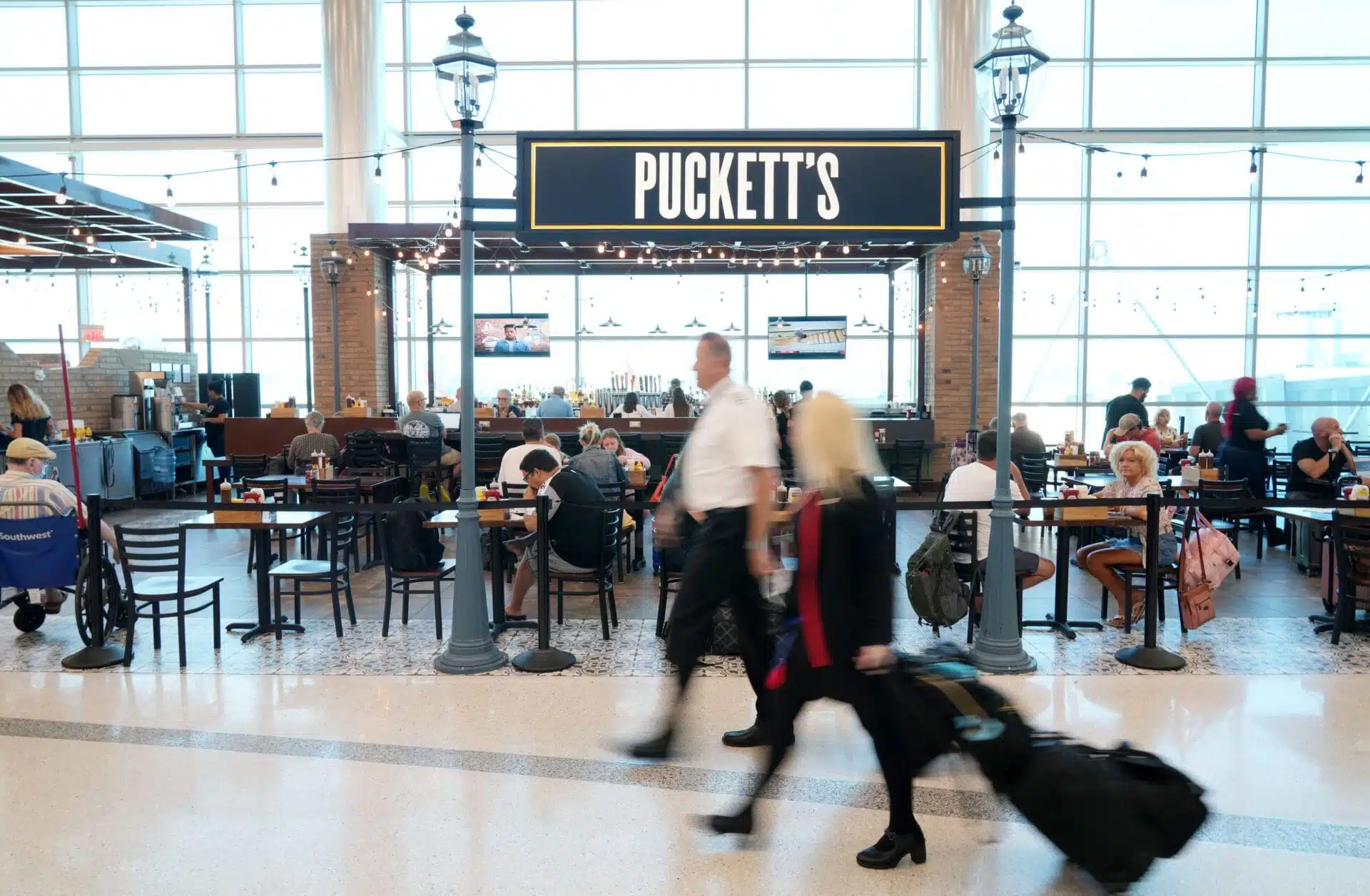 nashville international airport bna