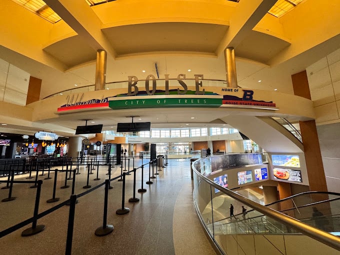 Boise 6 Boise Airport (BOI)
