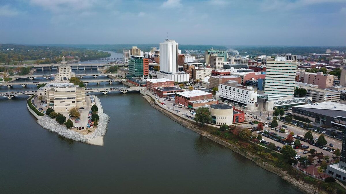 Cedar Rapids chauffeur service