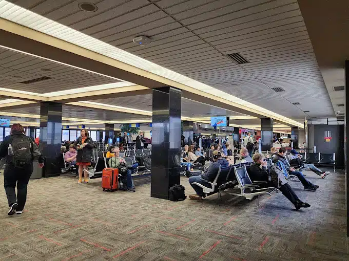 Eppley Airfield OMA airport transfers