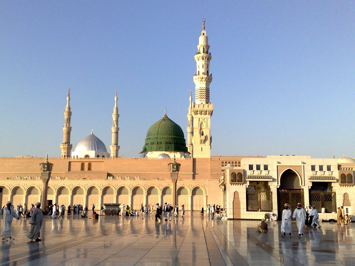 Medina chauffeur service