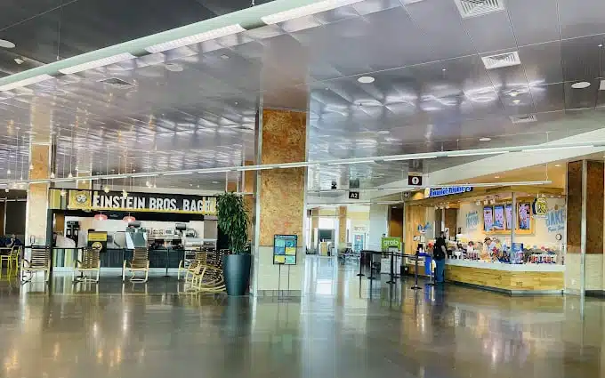 Northwest Arkansas Regional Airport (XNA)