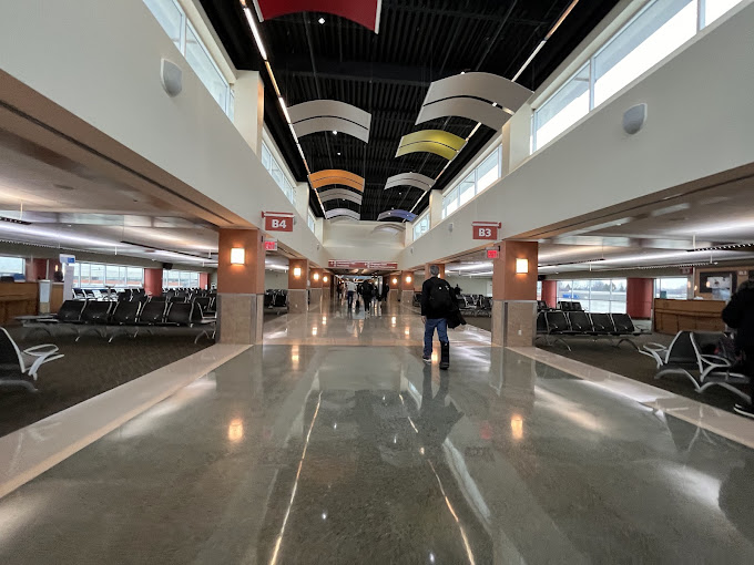Lexington 2 Blue Grass Airport (LEX)
