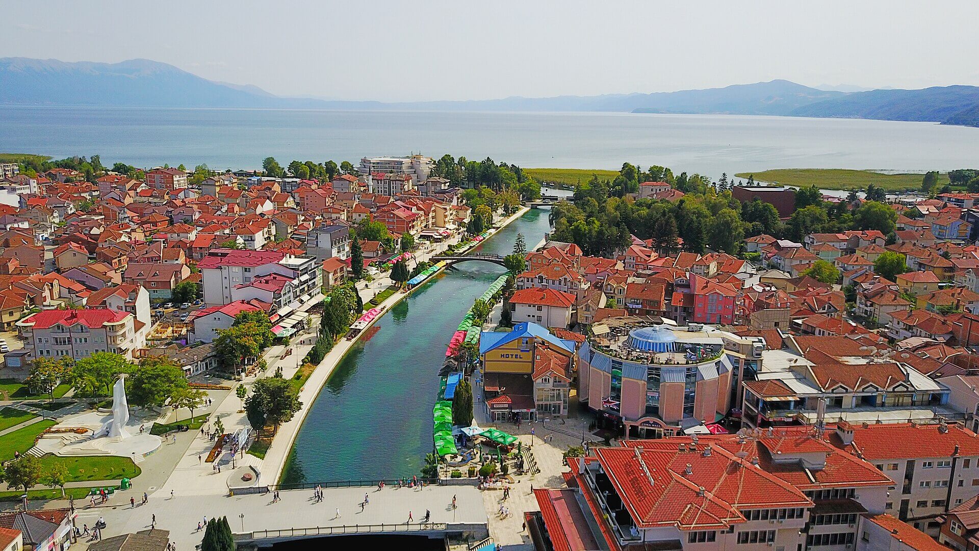 Chauffeur service in Struga