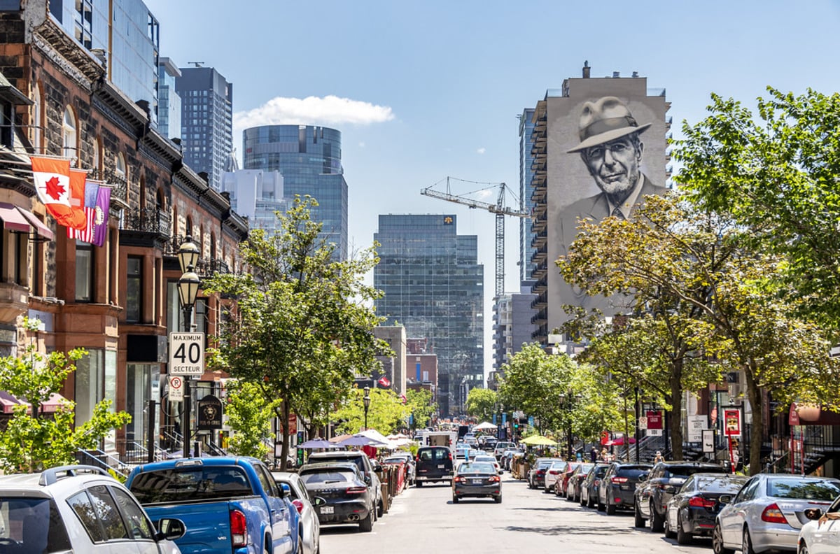 Car Service Montreal: Bilingual Excellence for International Business 3 Car Service Montreal: Bilingual Excellence for International Business