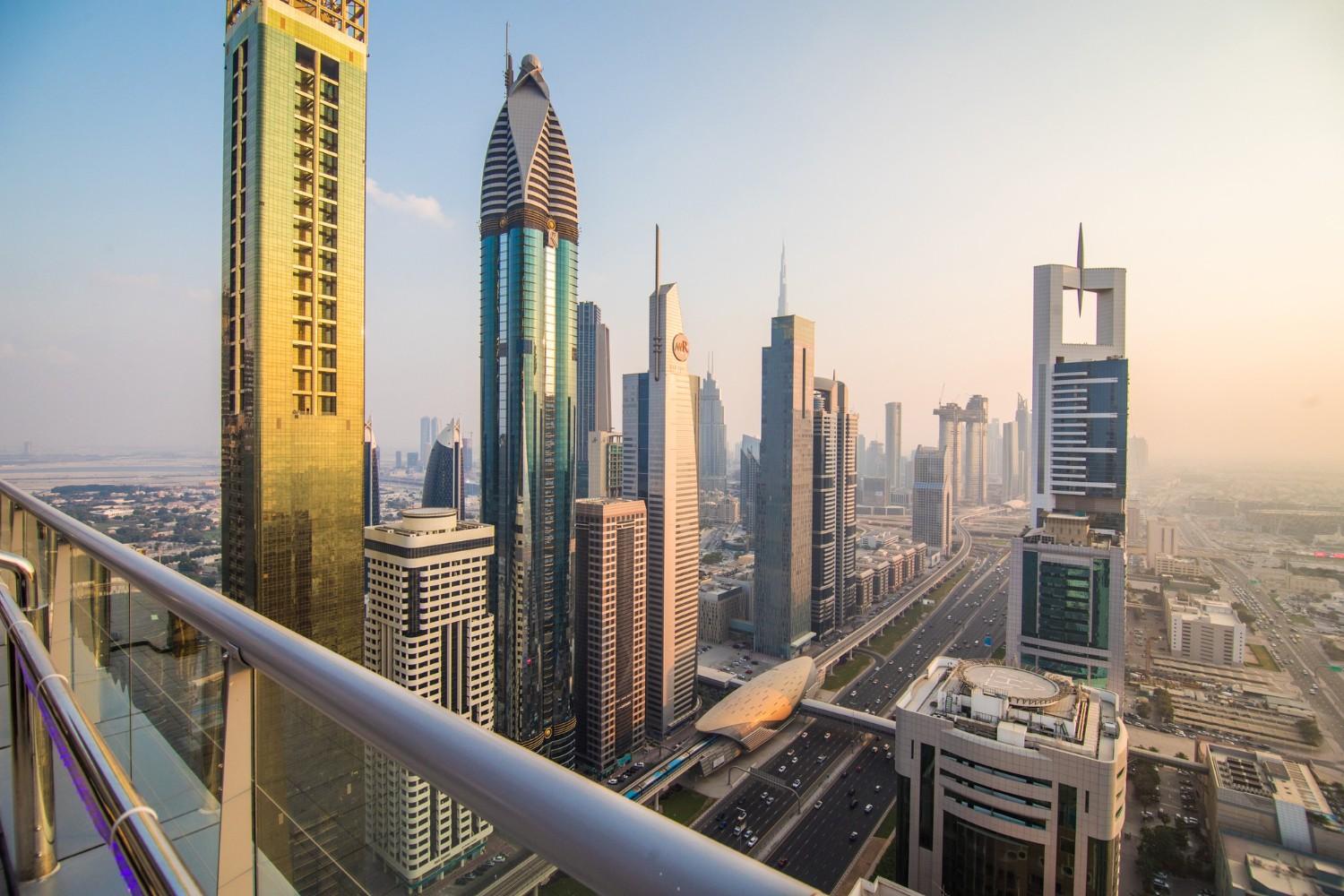 Why Dubai Executives Choose Private Drivers for Summer Business Events
