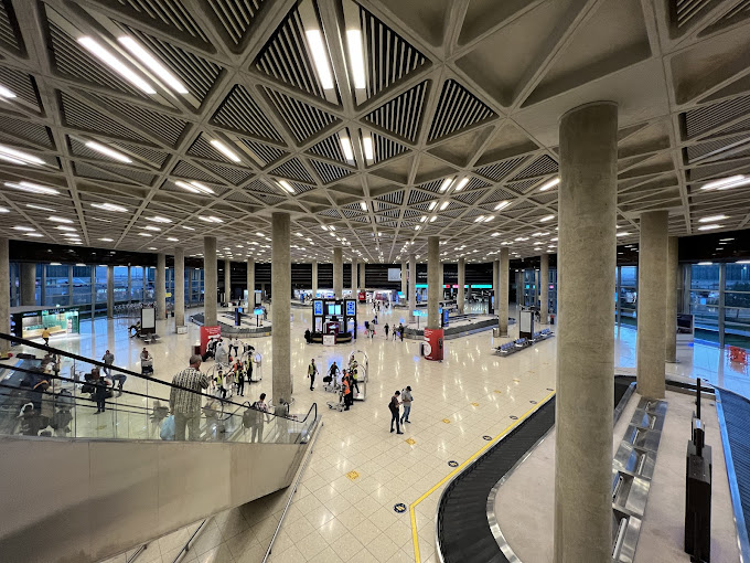 amm airport transfers