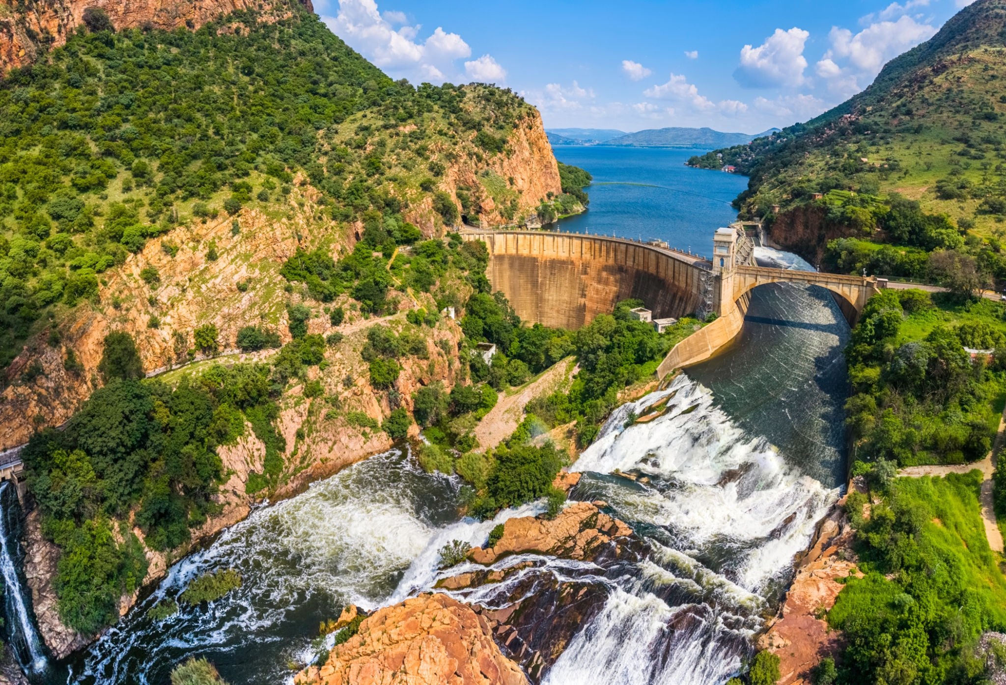 Serviços de aluguer de carros de luxo em Joanesburgo 3 Serviços de aluguer de carros de luxo em Joanesburgo