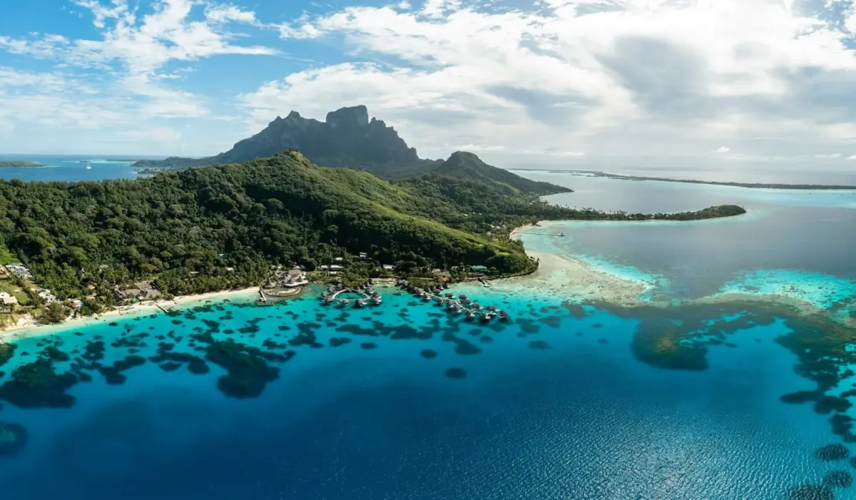 Vista aérea de Bora Bora