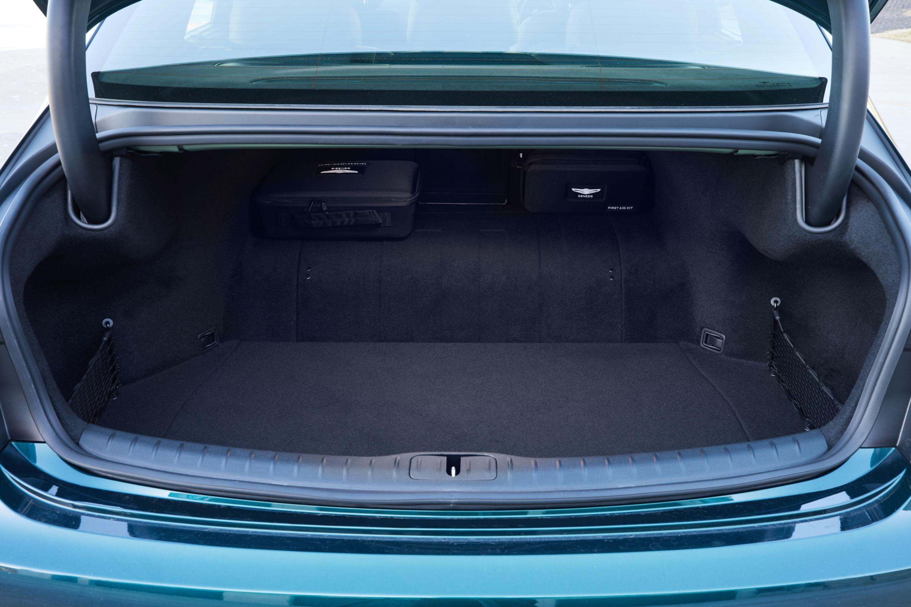 Business Electric 2 Genesis G80 électrifiée p2