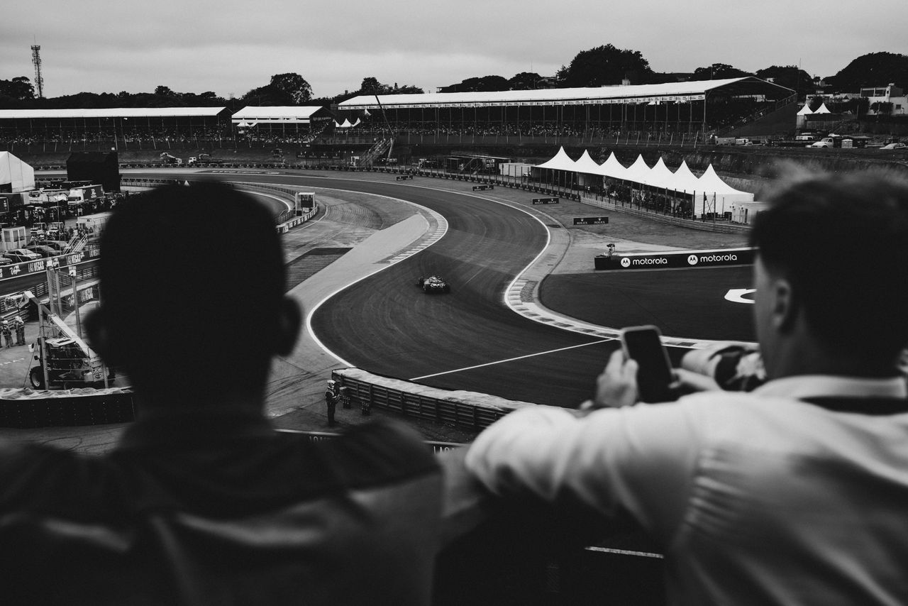 Dutch Grand Prix 2026: Amsterdam to Zandvoort Transfers 2 dutch grand prix zandvoort 2026 travel guide b