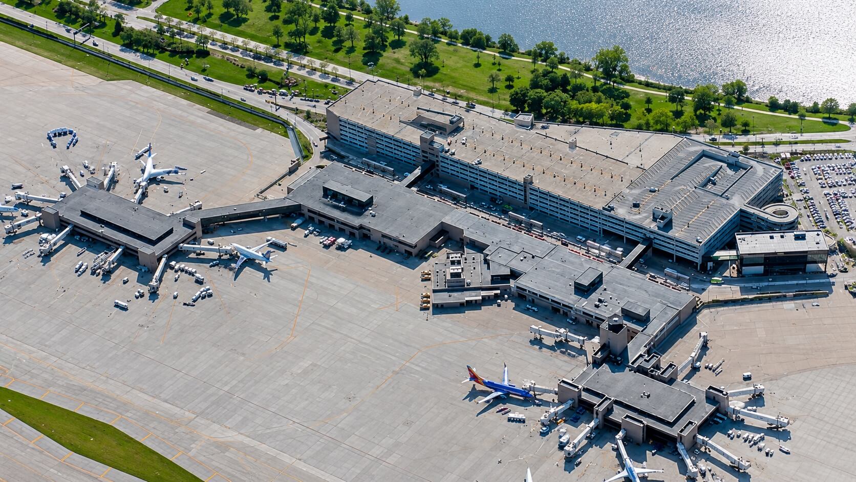 Omaha airport transfer