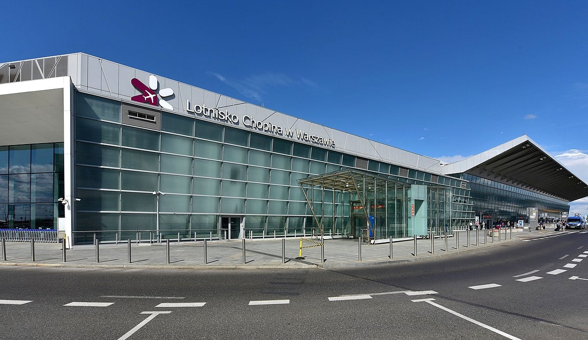 aeroport varsovie waw