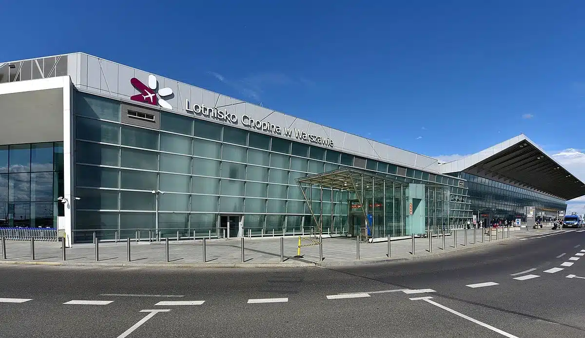 aeroport varsovie waw