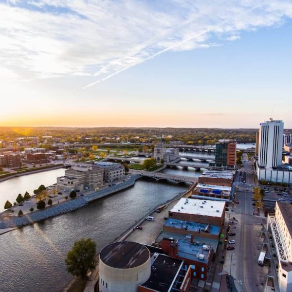 Cedar Rapids chauffeur by the hour Cedar Rapids chauffeur by the hour
