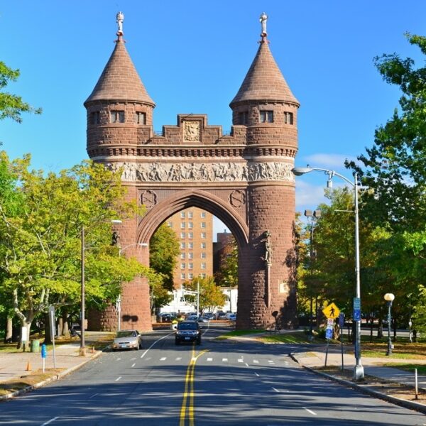 Soldiers,And,Sailors,Memorial,Arch,,Bushnell,Park,,Hartford,,Connecticut,usa Hartford chauffeur by the hour