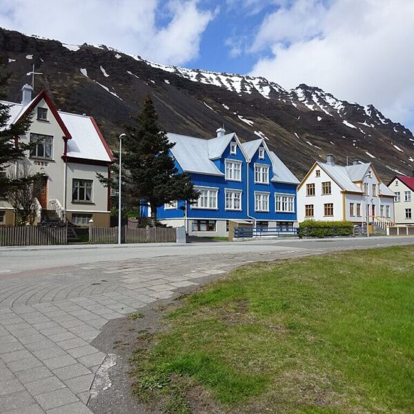 Isafjordur chauffeur by the hour